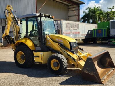 New Holland B95 4X4 2015